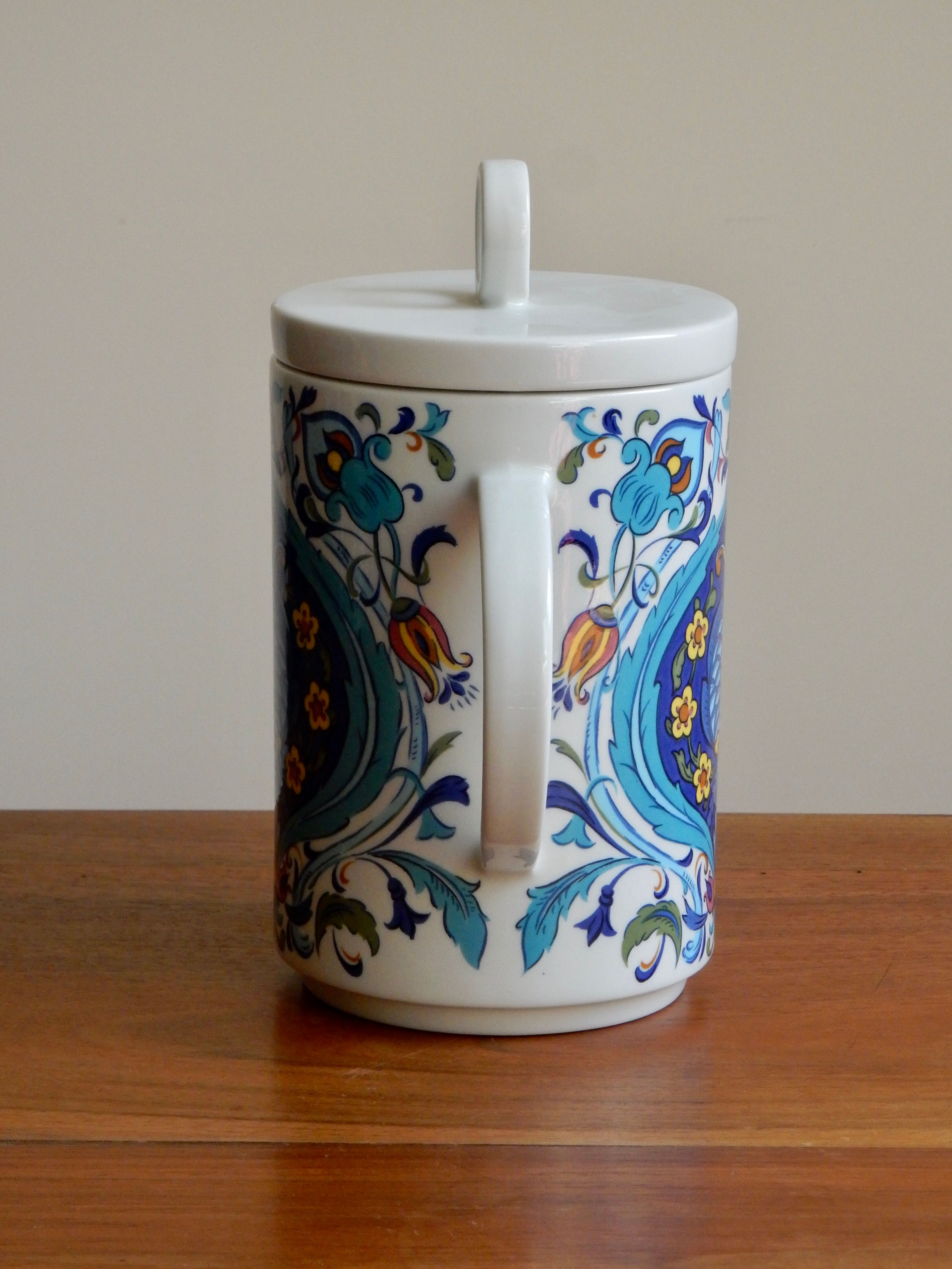 Izmir de Villeroy and Boch cafeteria of the 70s