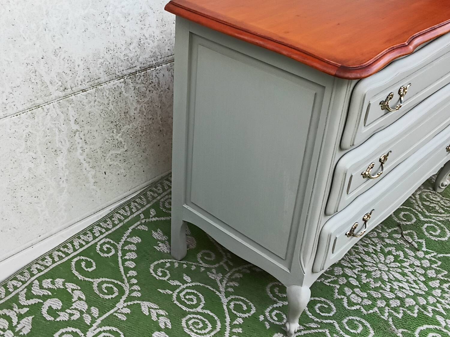 Gray chest of drawers