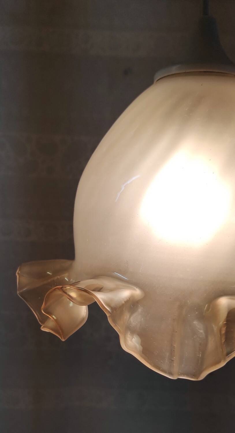 Suspension with opalescent and skirted glass lampshade. Noon. 20th century