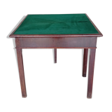 Gaming table