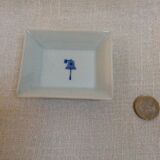 Emptu pocket in porcelain