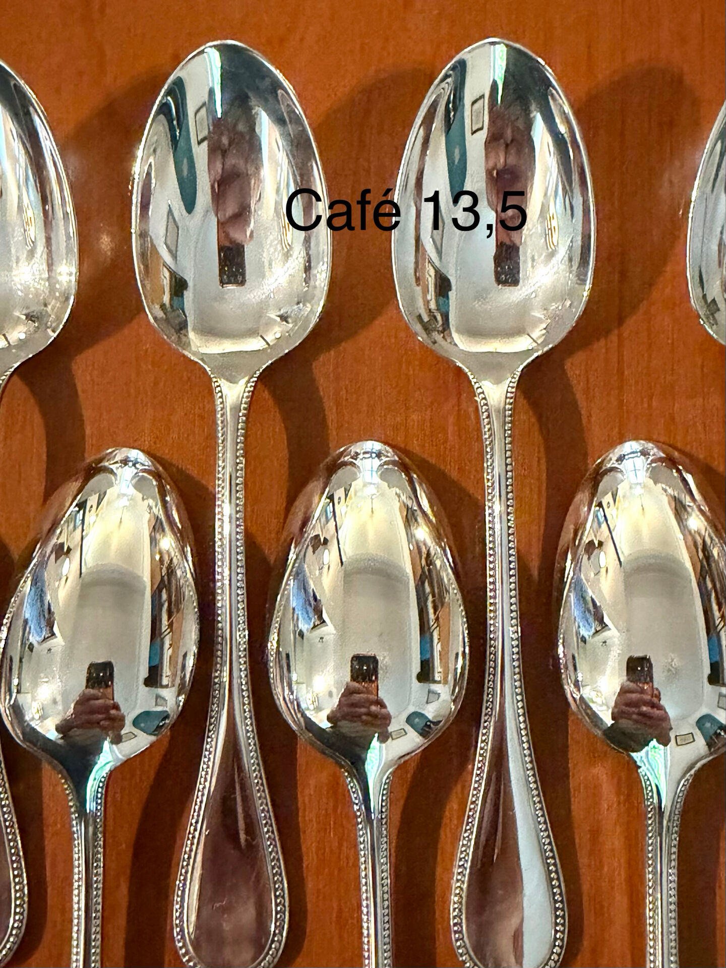 Christofle Perles, 72-piece cutlery set in silver-plated metal, excellent condition.