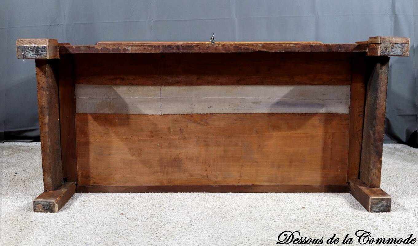 Walnut Chest of Drawers, Restoration Period – 1st Part 19th
