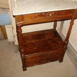Dressing table and mirror in Walnut around 1880