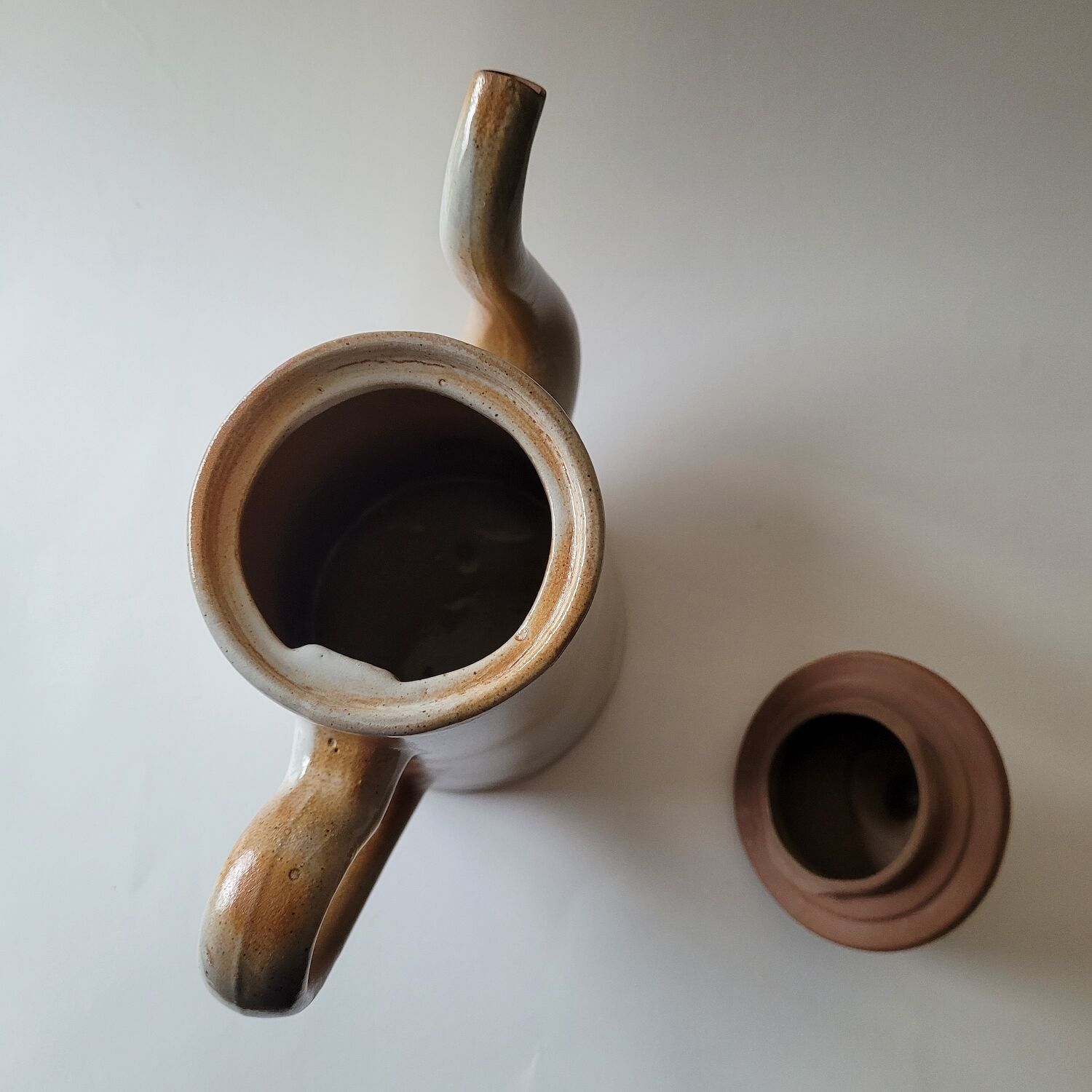 Stoneware coffee maker
