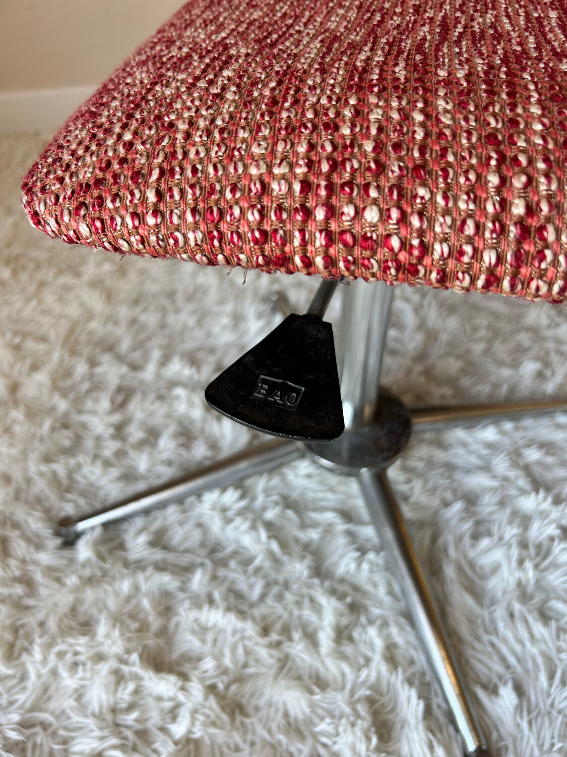 Knoll chair and footrest 1960s