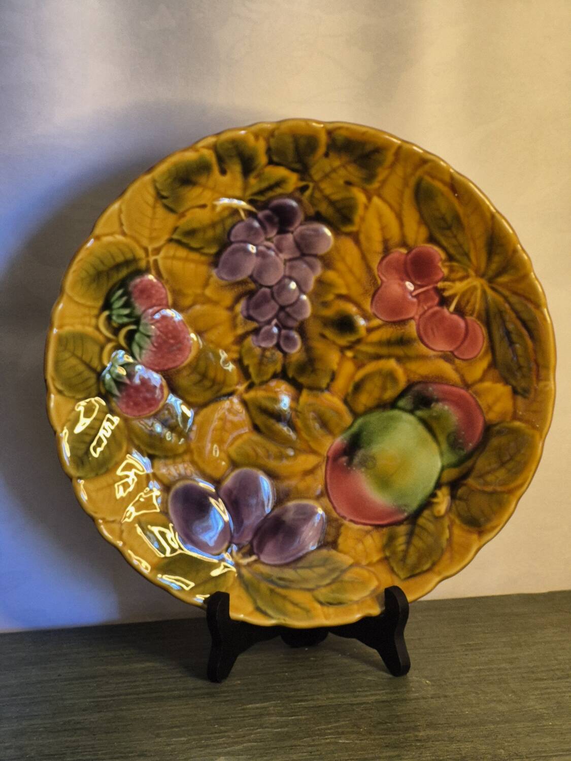 Sarreguemine slip dish