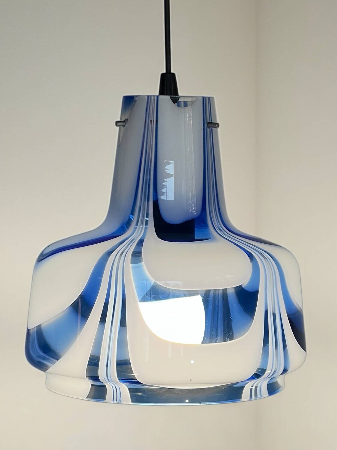 Vintage Italian Murano pendant light from the 1970s in ribbed glass