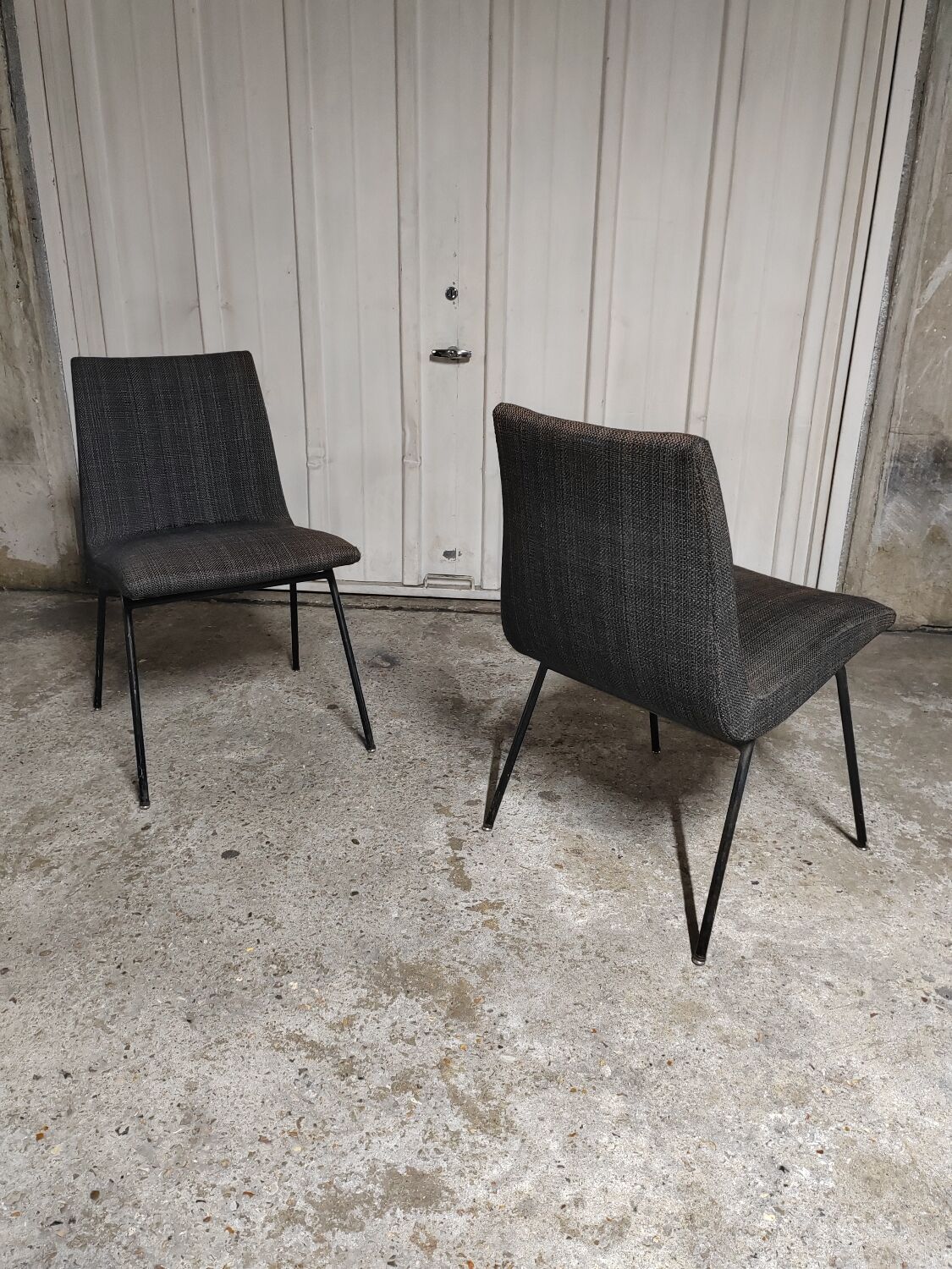 Pair of CM145 chairs by Pierre Paulin