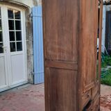 Armoire parisienne