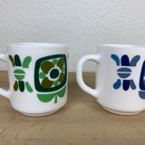 4 vintage Mobil mugs