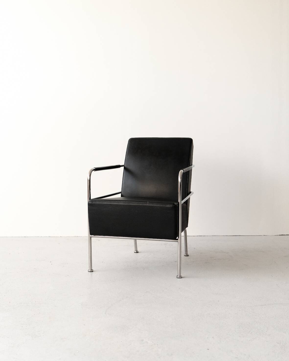 Canapé et fauteuil par Gunilla Allard, années 1990
