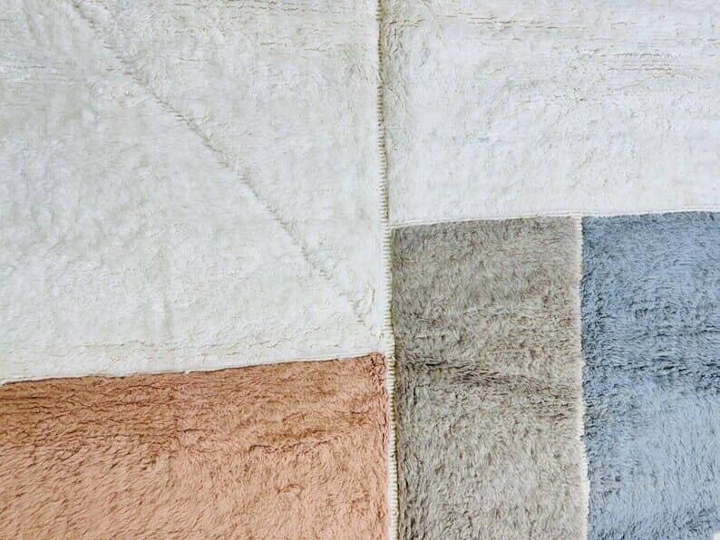 Handmade pure wool rug, traditional size 100 x 200 cm.