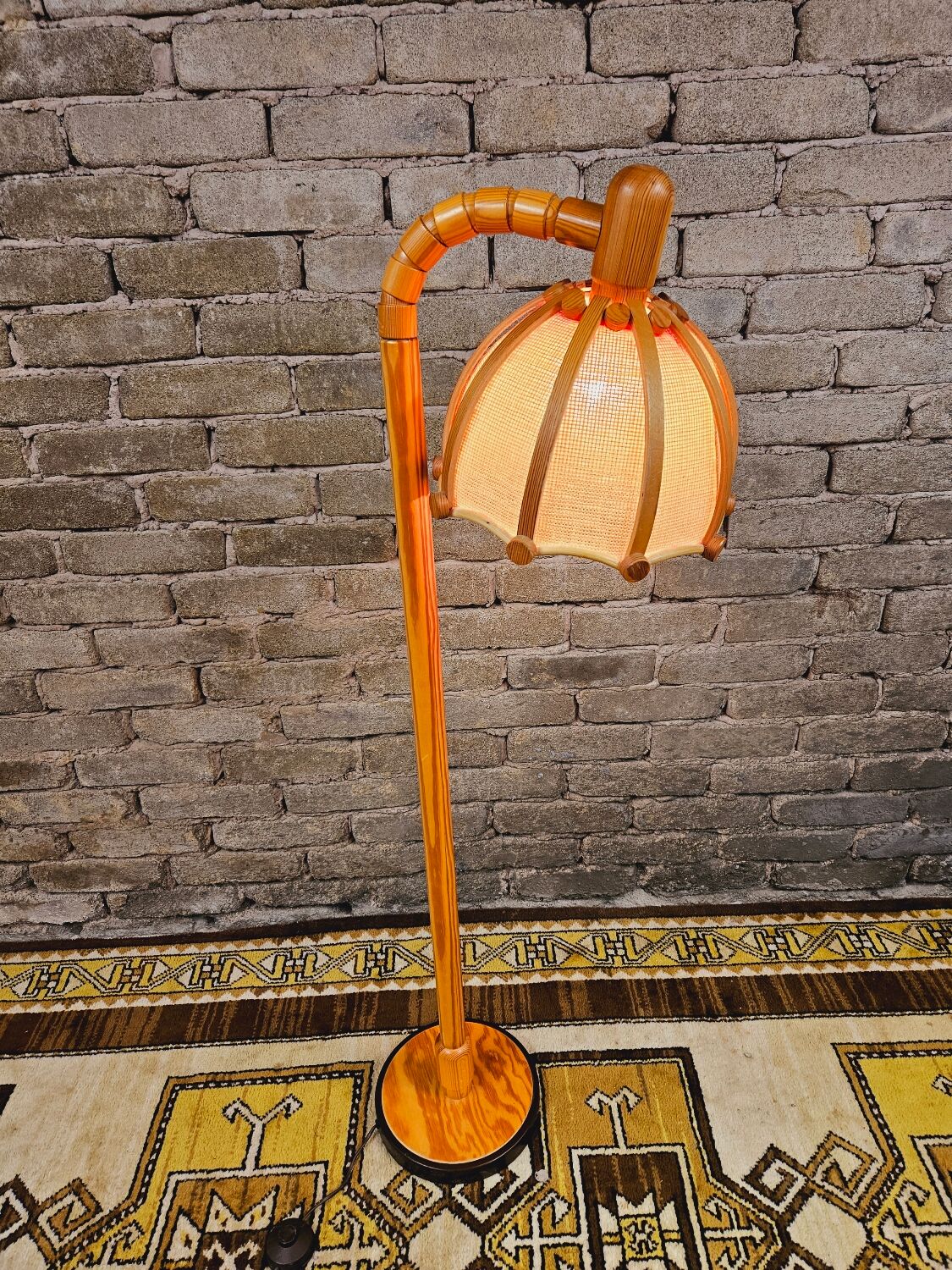 80s floor lamp