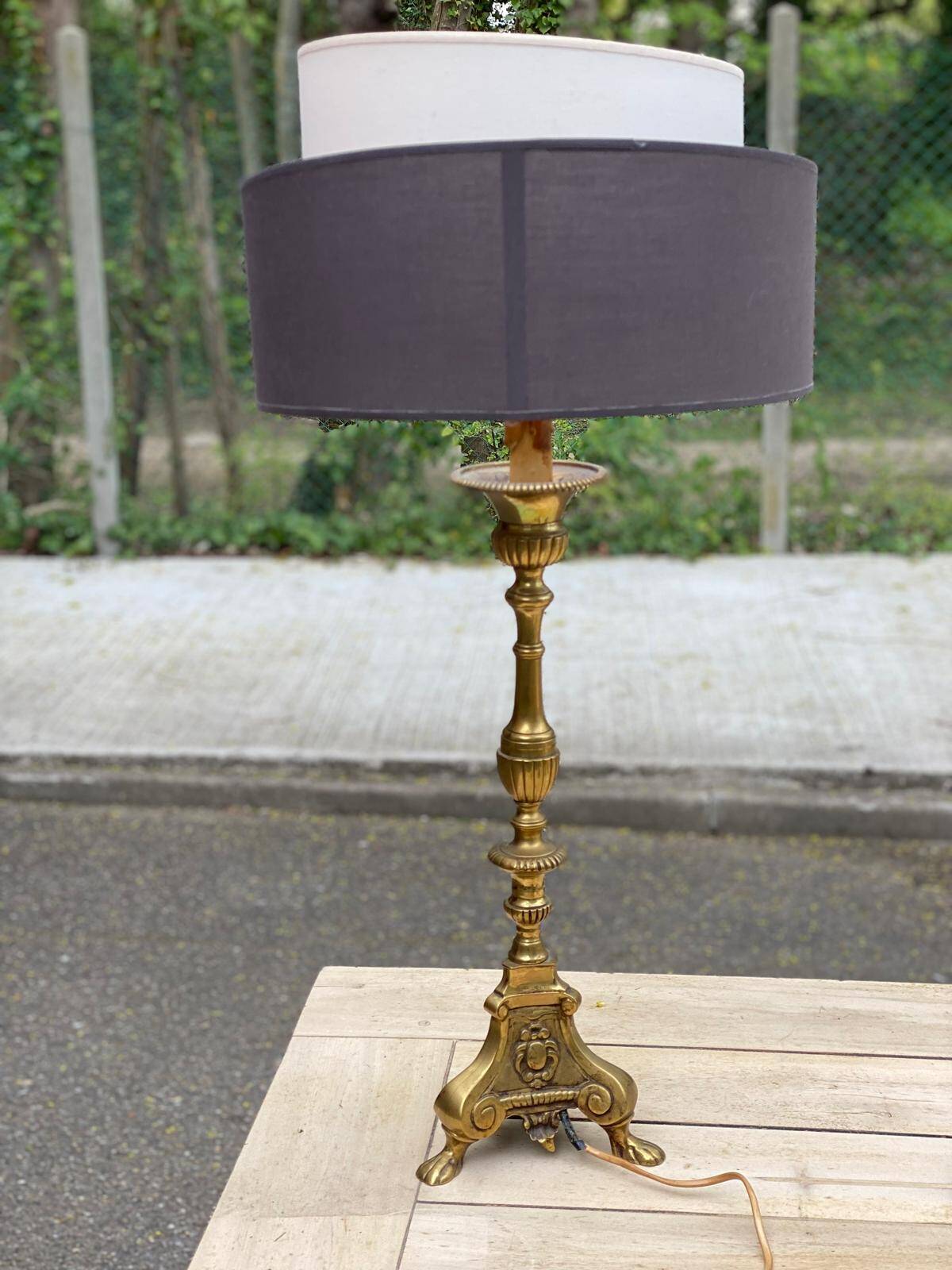 Vintage candle holder lamp in gilded bronze from the 19th century.