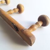 Wooden wall coat rack with 5 hooks
