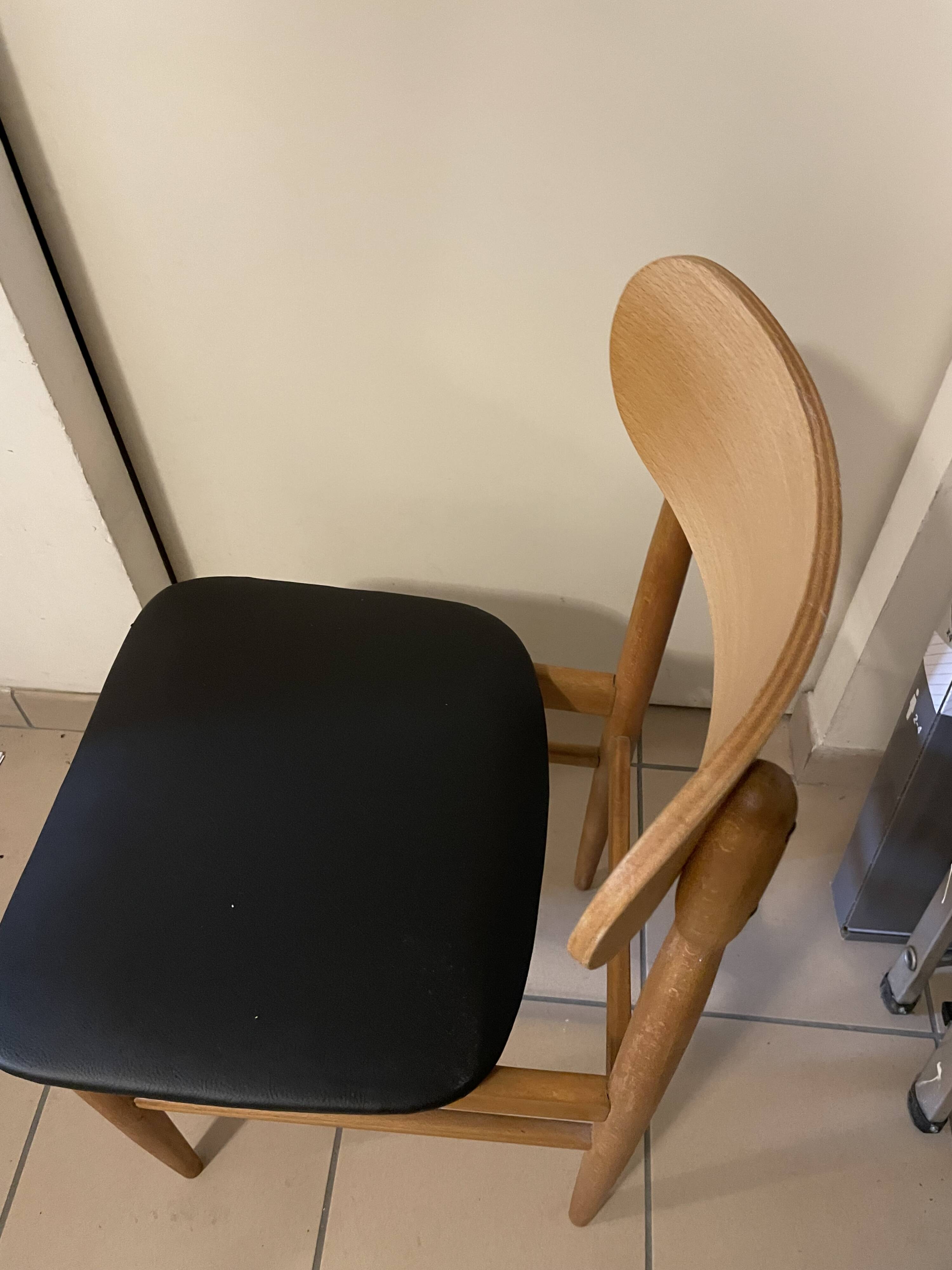 4 Italian chairs Gessef Consorzio Sedie Friuli 1970