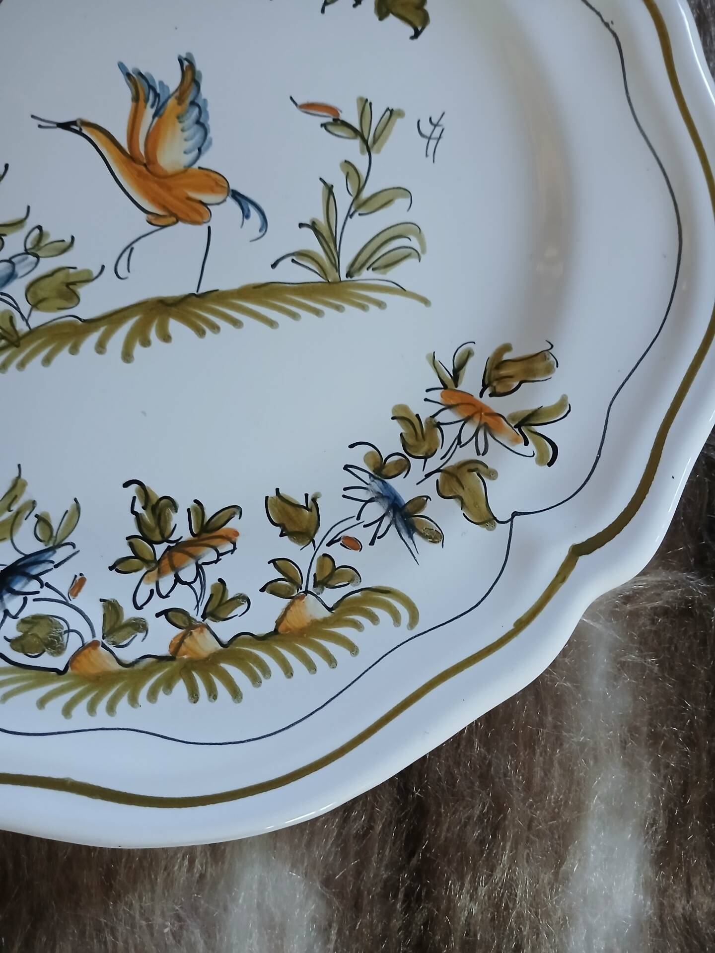 Antique Moustiers flat plate