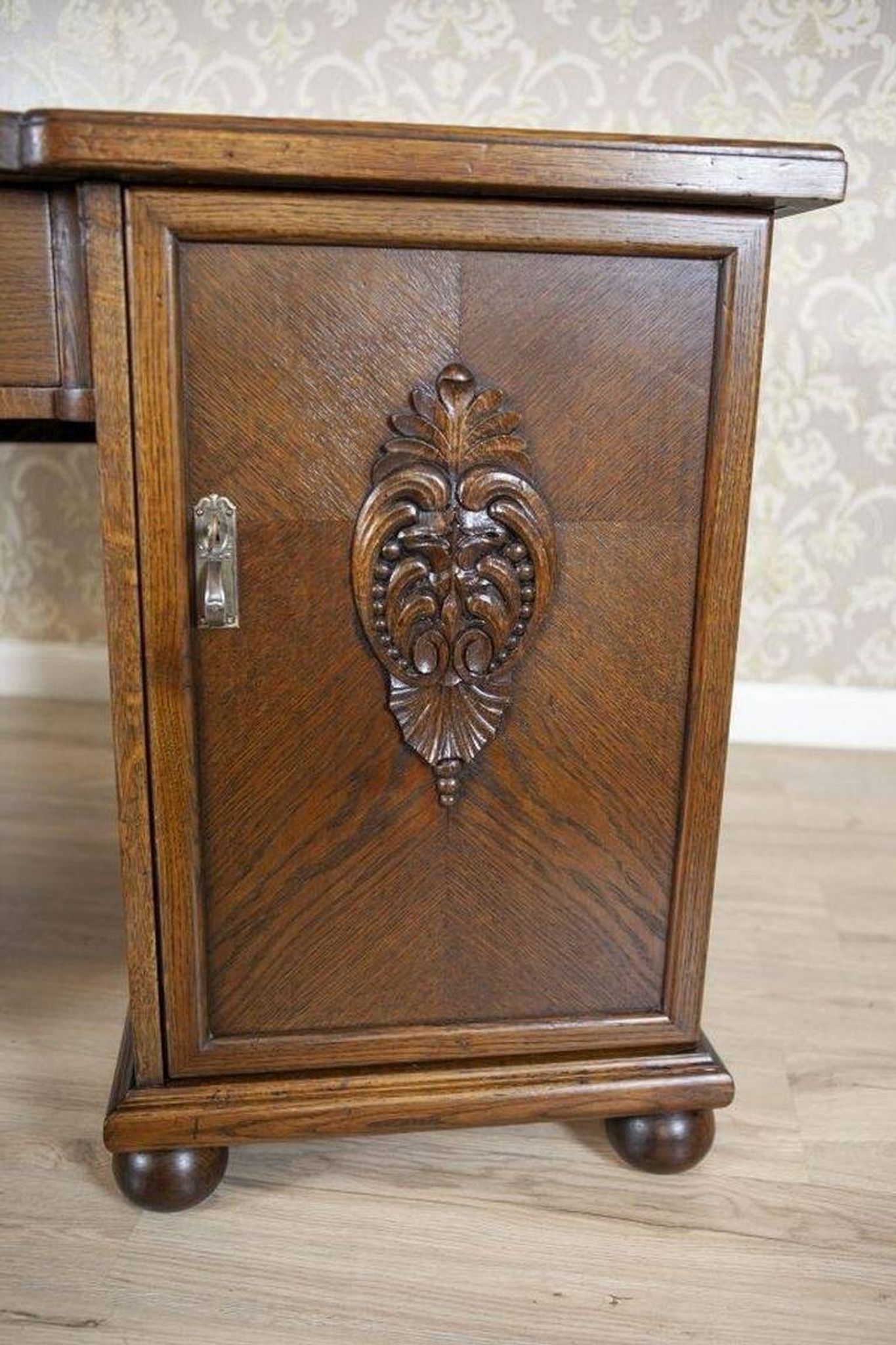 Bureau exécutif en chêne, années 1930