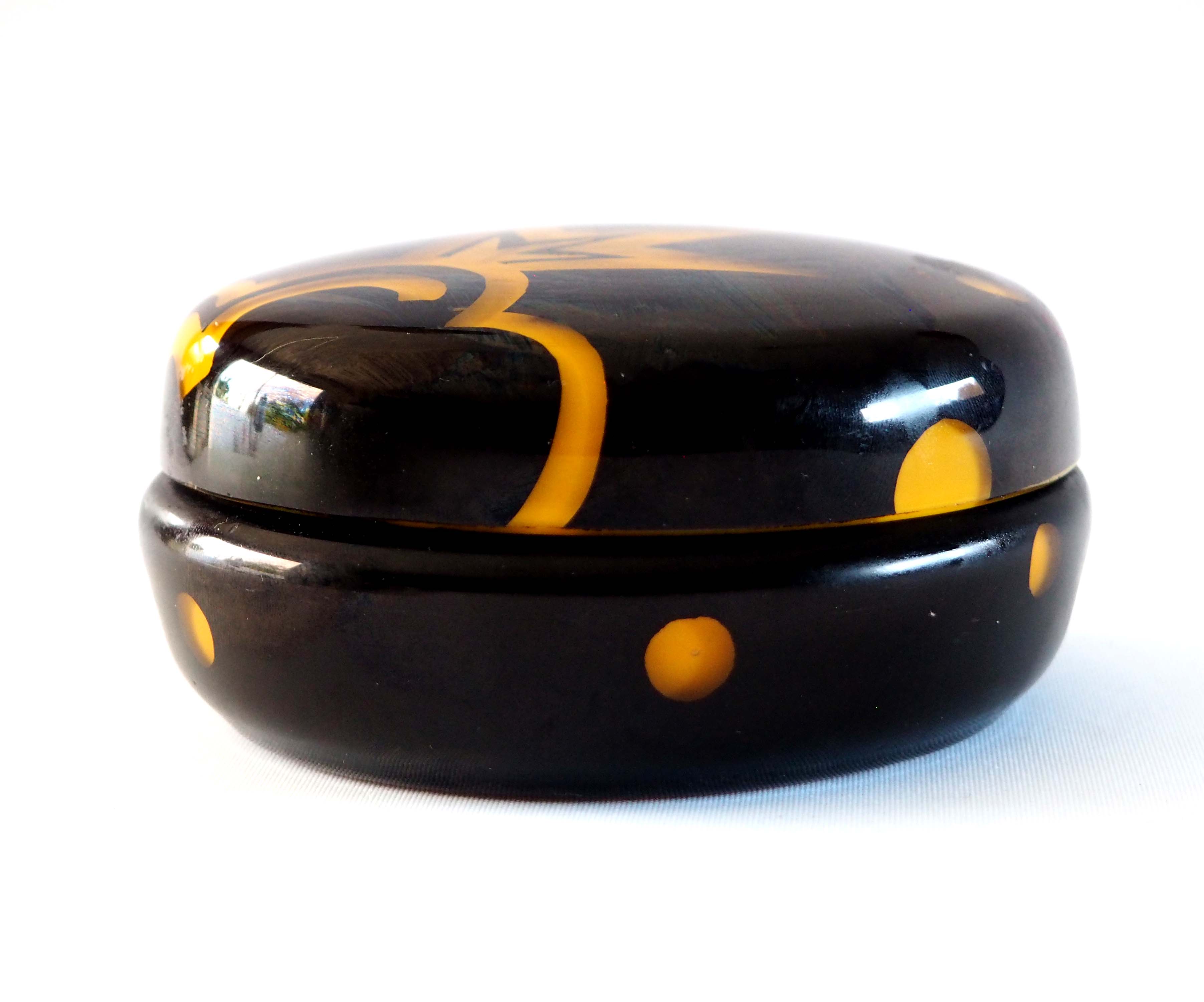 Art Deco glass powder magazine