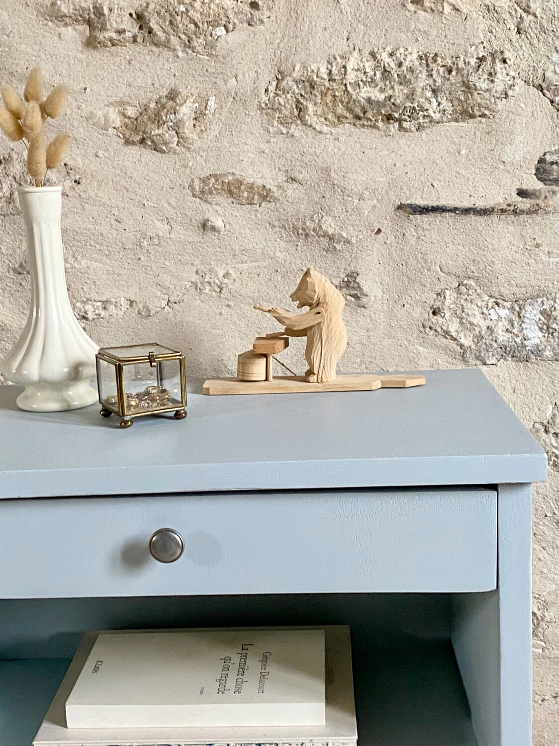 Compass leg bedside table