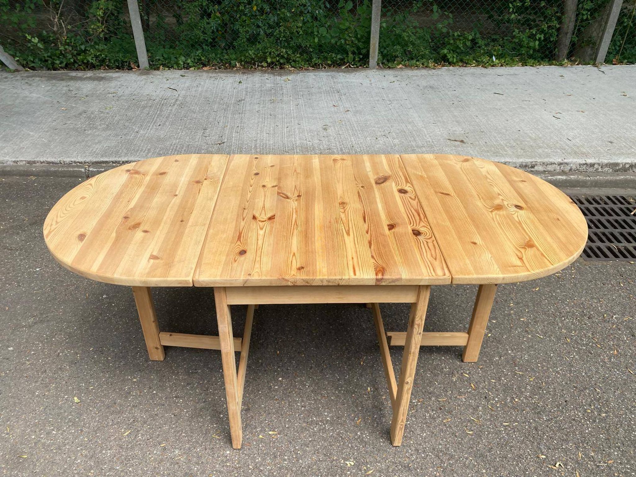 Extendable dining table with leaves renovated by Karin Mobring for Ikea 1970