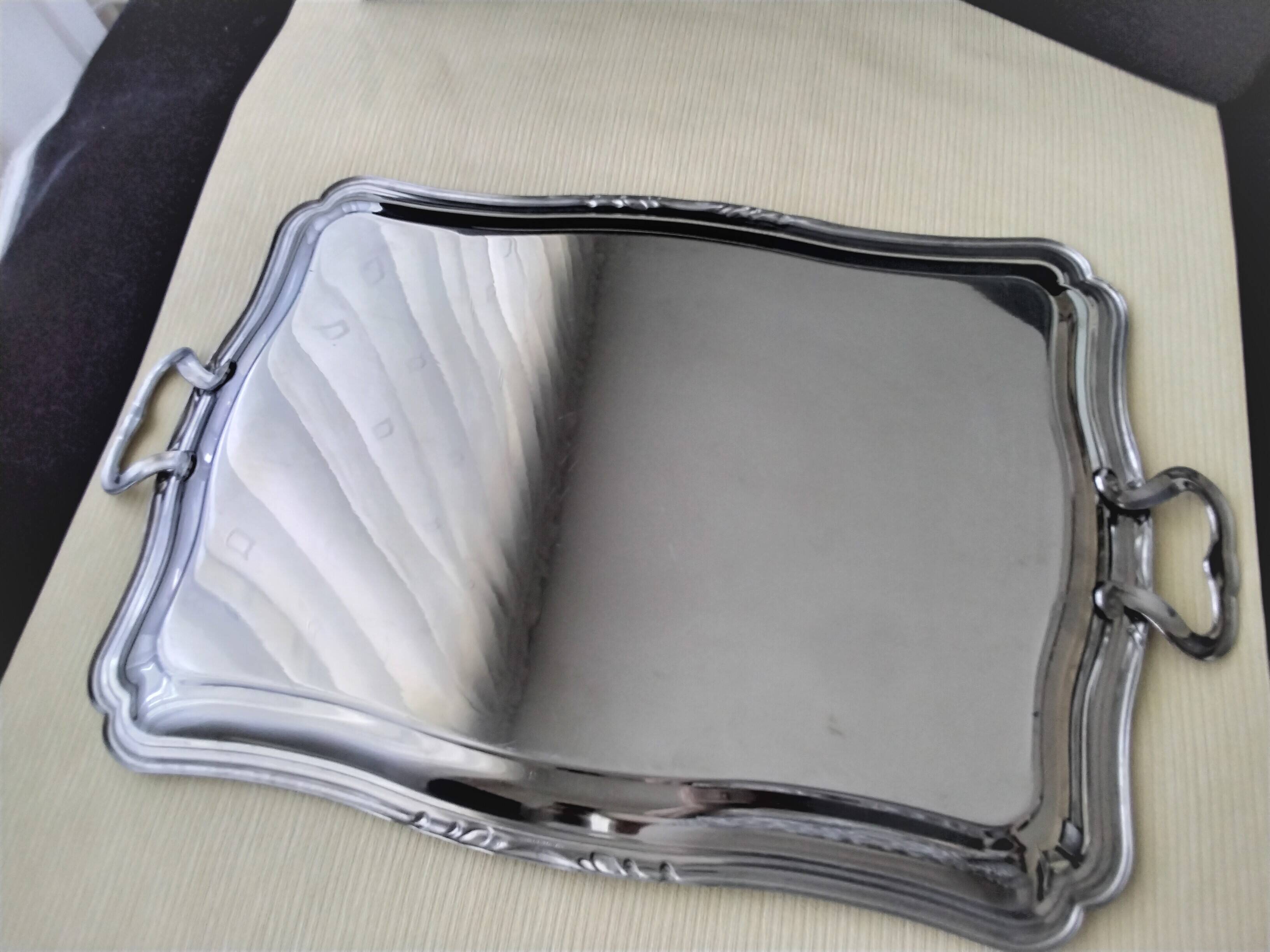 Plateau de service en acier inoxydable 44.5 x 33 cm