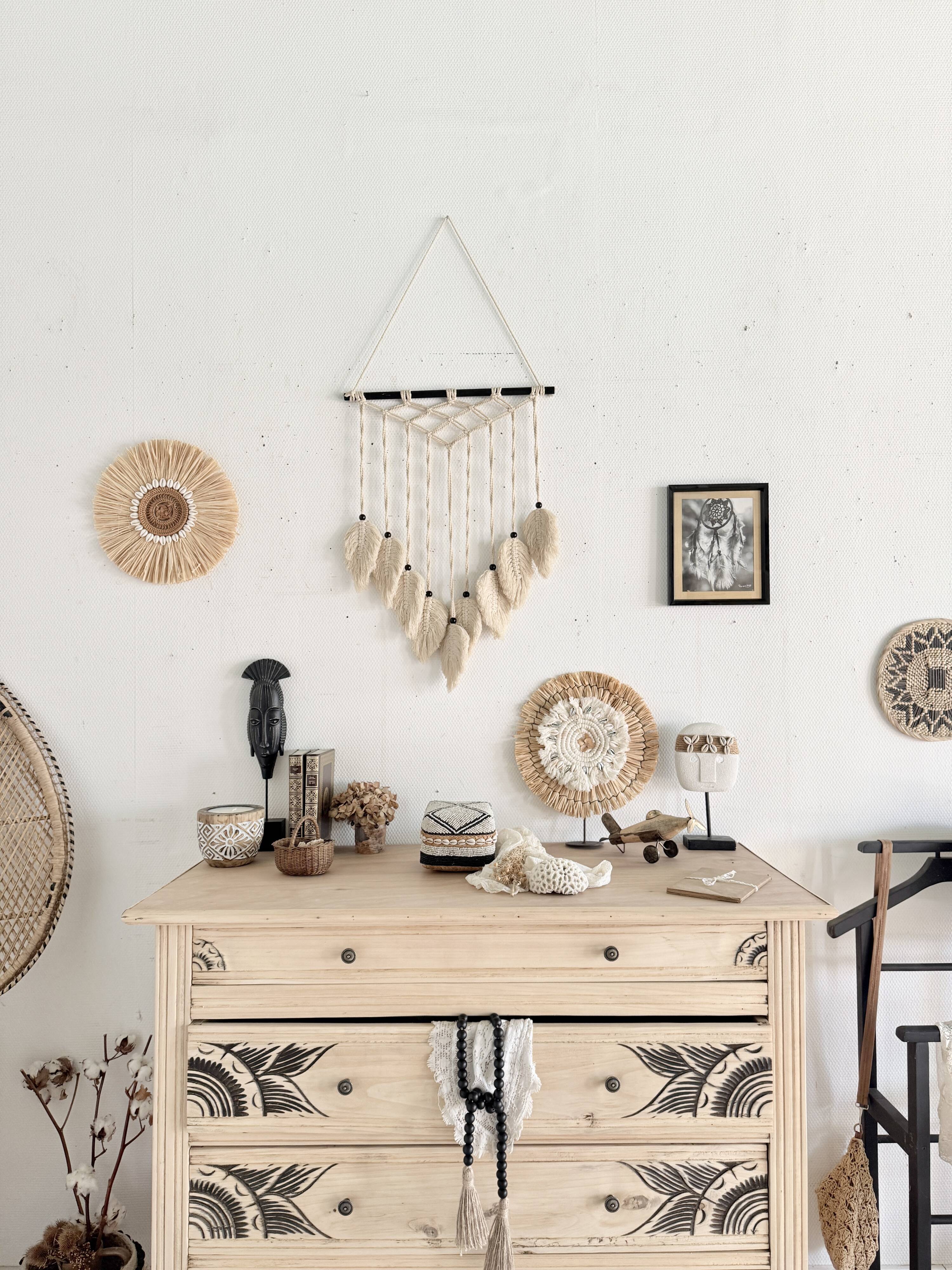 Art Deco chest of drawers