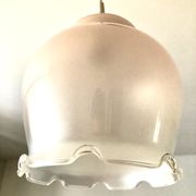 Suspension verre dépoli à volants rose nacré 1960