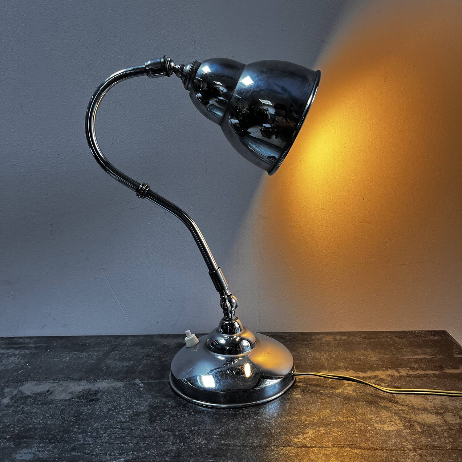 Art Deco adjustable desk lamp