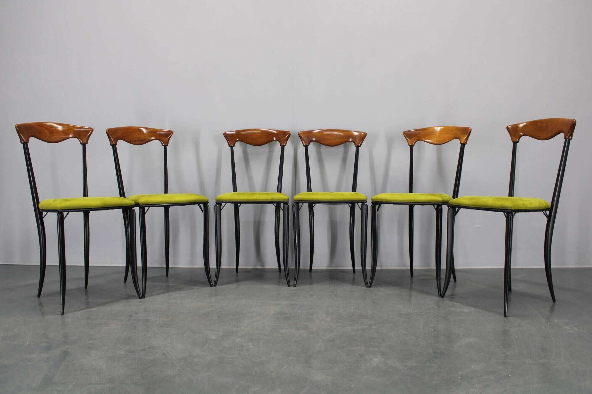 1970s set of eight Charme dining chairs by Fasem, Italy
