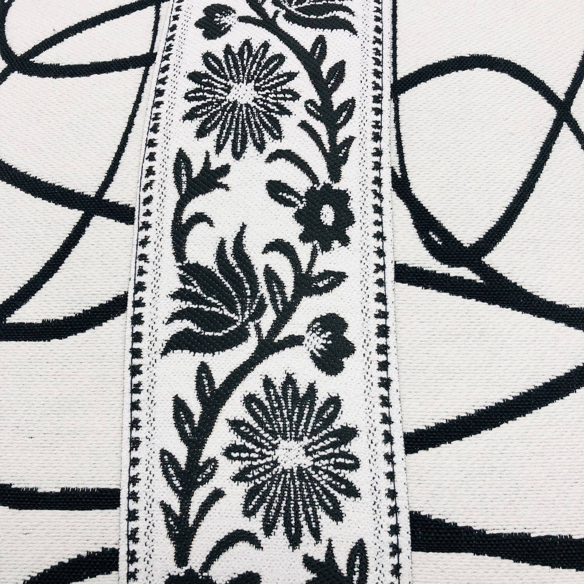 Square cushion, cover and insert, black and white. Ella model.