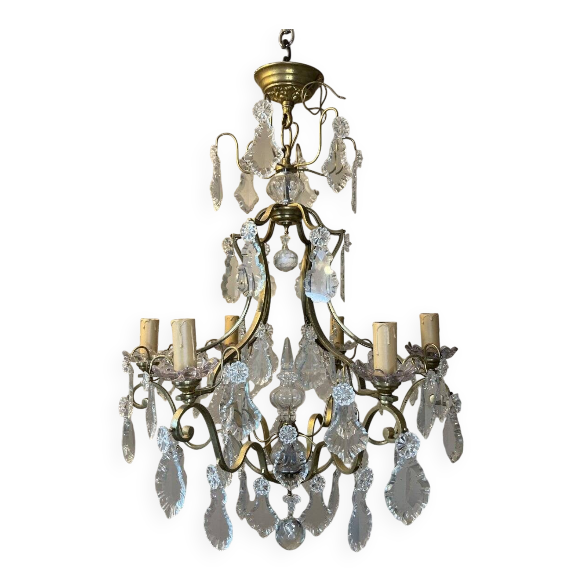 Louis XV style chandelier with pendants
