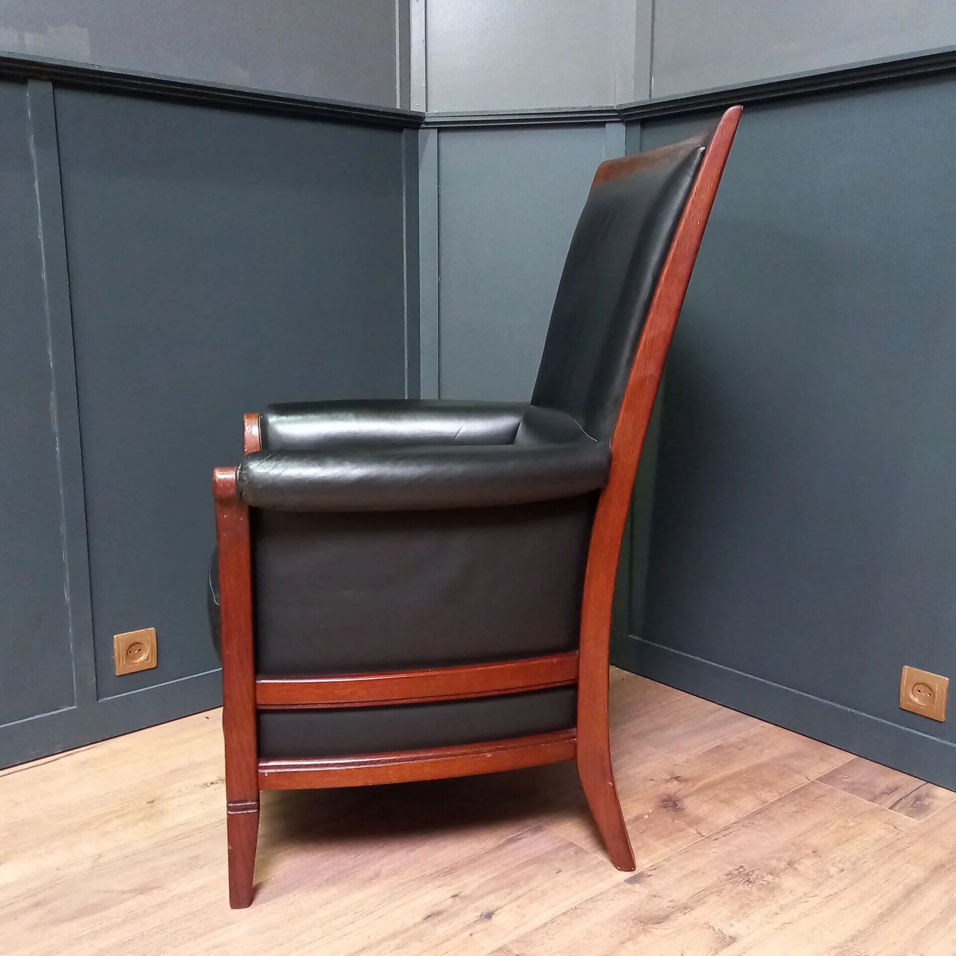 Vintage armchair in Art Deco style - clubchair