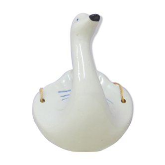 Porcelain wall swan