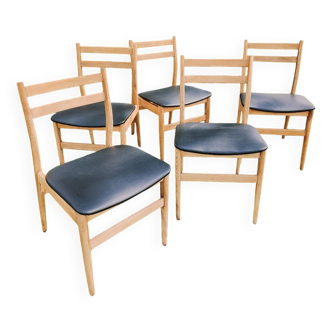Set of 5 Scandinavian chairs