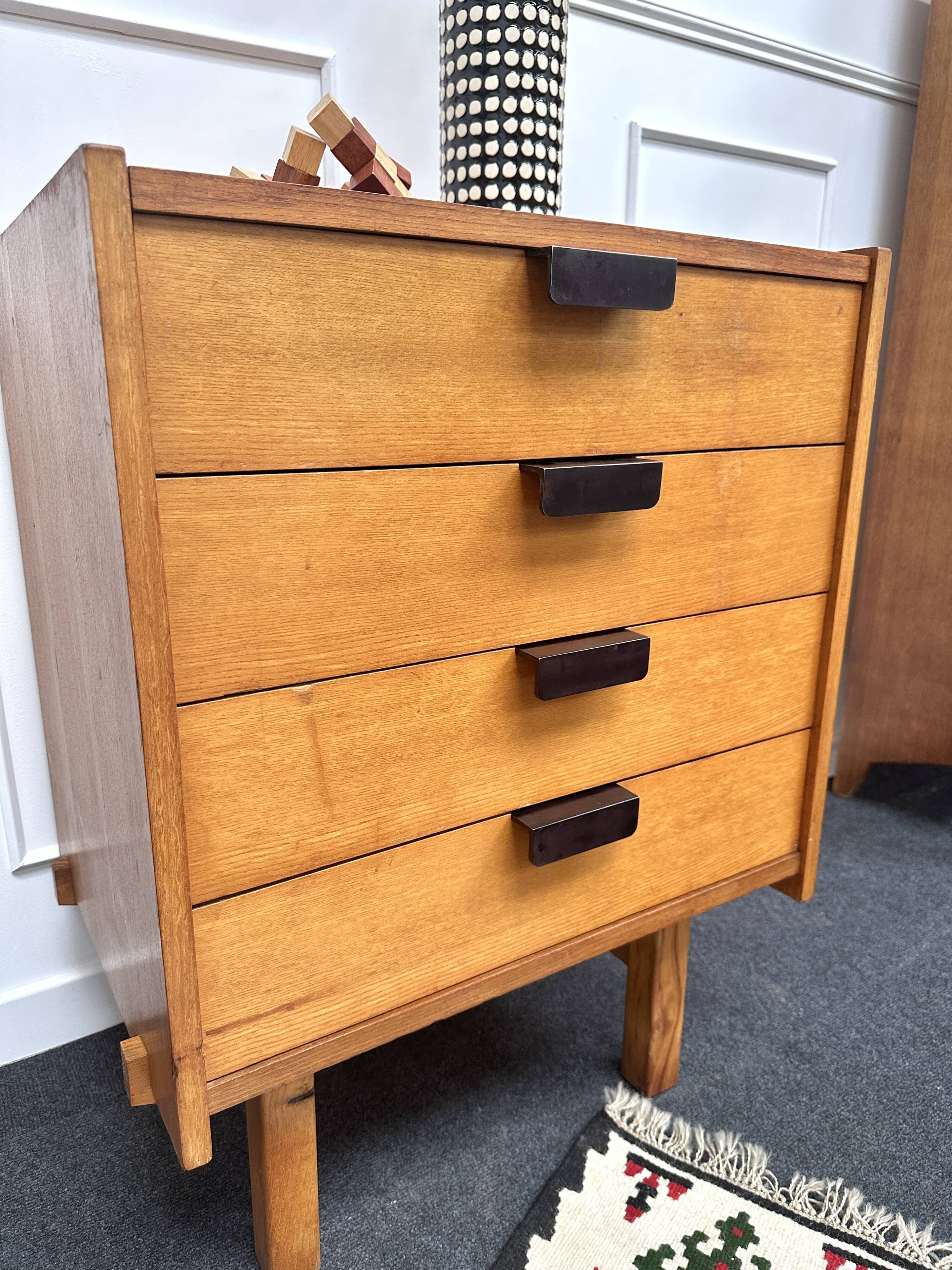Vintage dressing table