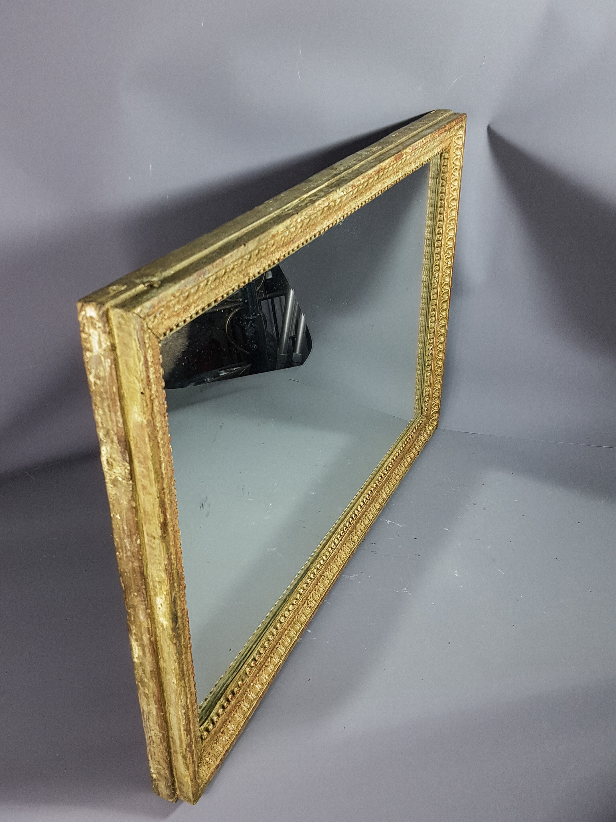 Mirror in Louis XVI-era wood frame - patinated stucco 70x45.5 cm SB