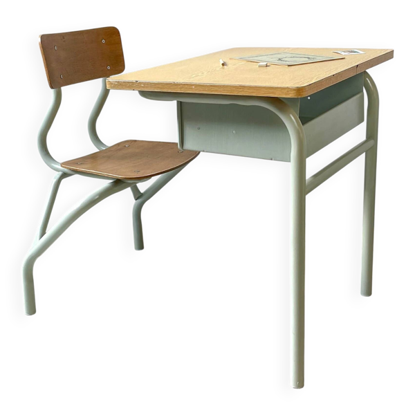 Bureau d’écolier vintage 1960 – Pupitre ancien en bois et métal vert d’eau – Mobilier scolaire rétro – Bureau enfant vintage