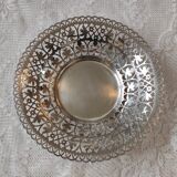 Openwork silver metal cut