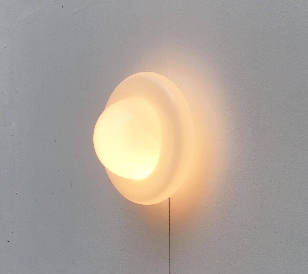 Mid-century Italian wall sconce.