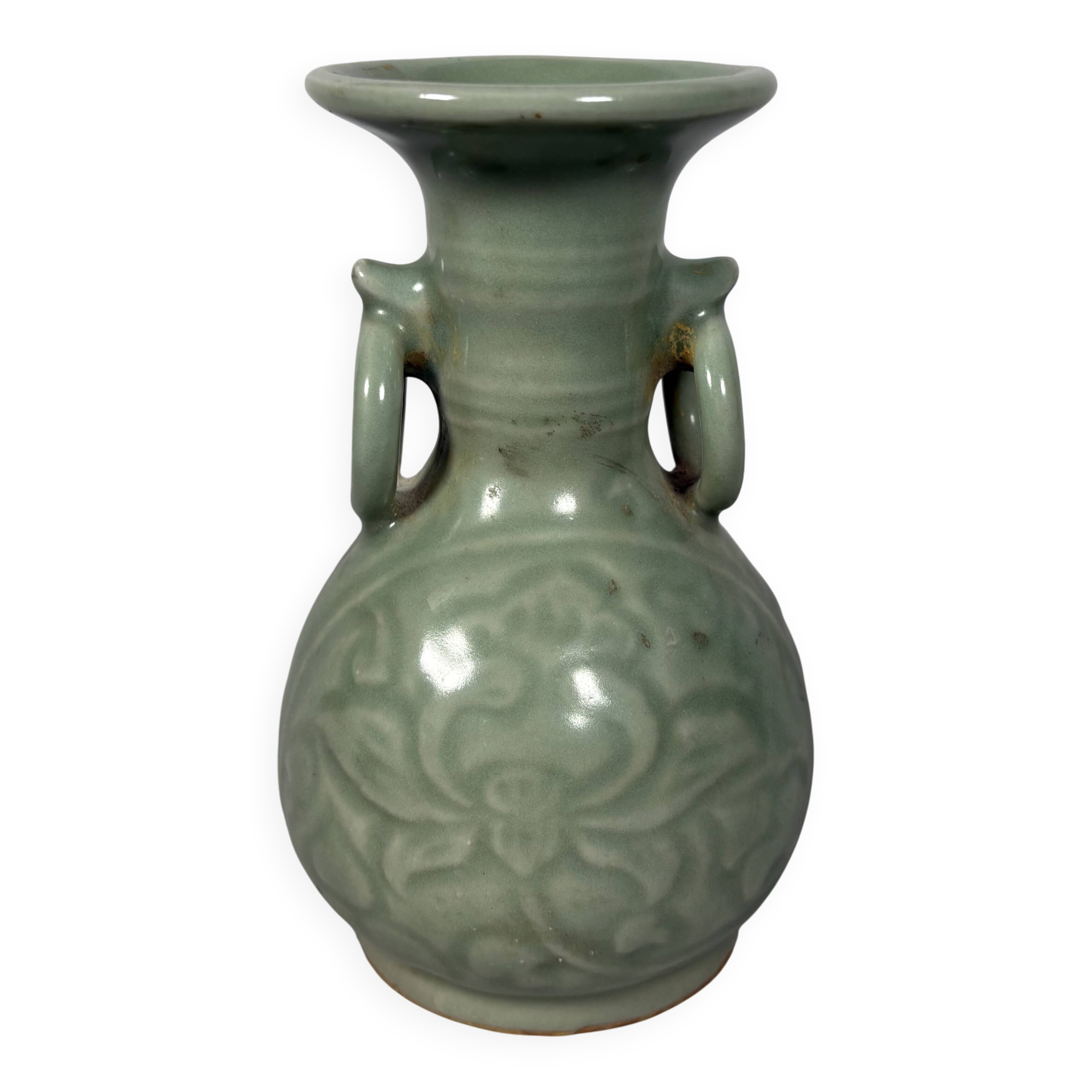 Celadon stoneware vase Longquan Yuan-Ming Dynasty - China