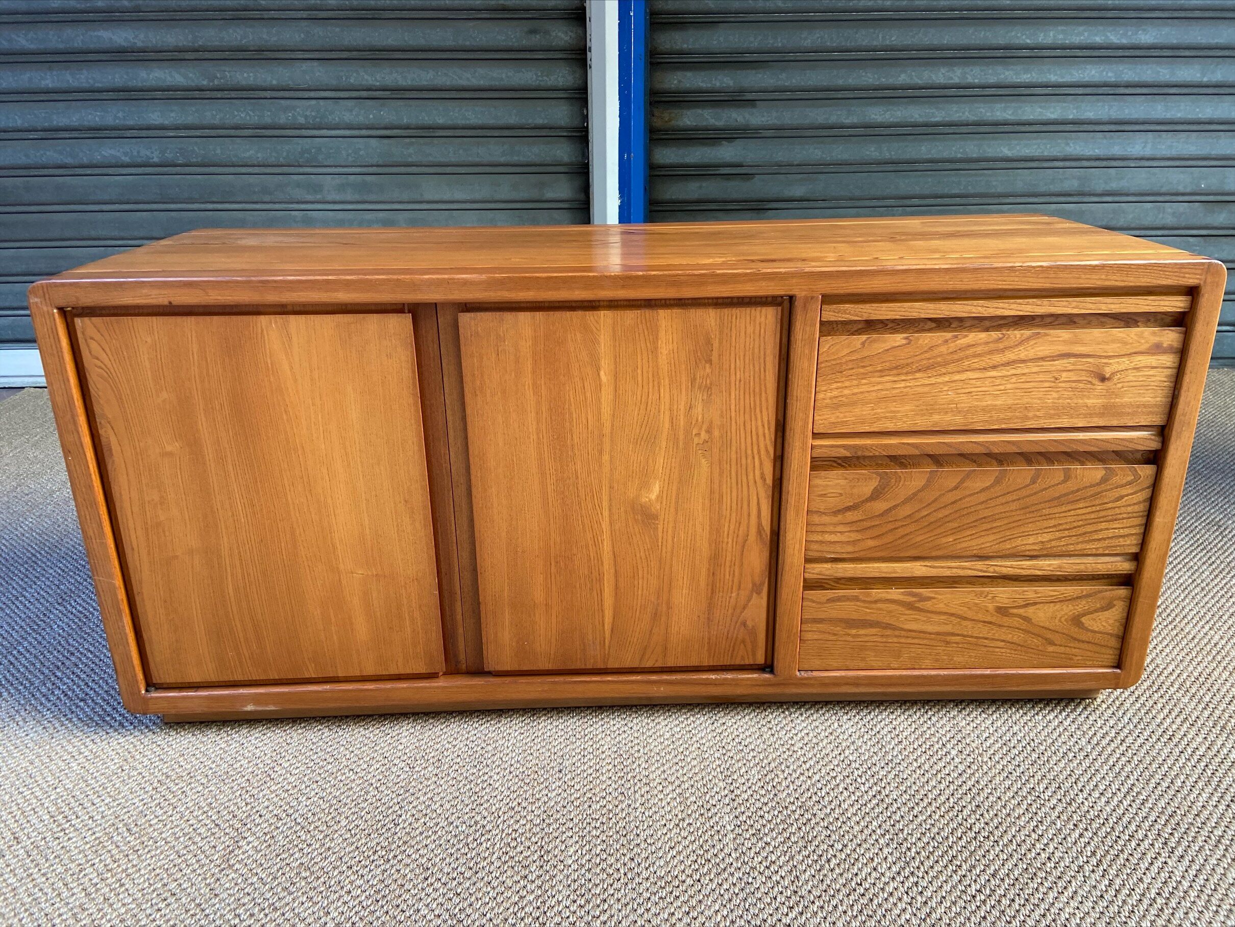 Enfilage Maison Regain - 1975