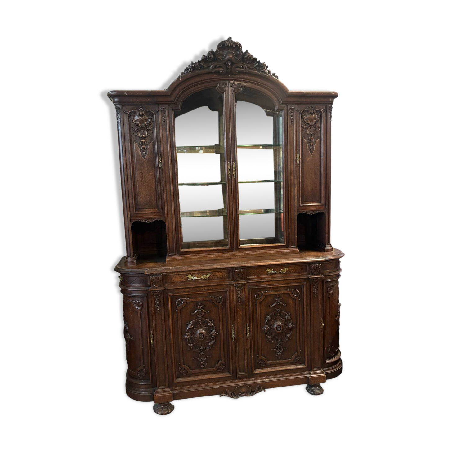 Rococo style Louis XV display cabinet/ showcase