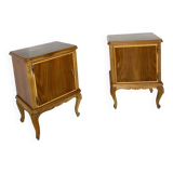 Tables de chevet italiennes en placage de noyer du milieu du siècle, années 1960.