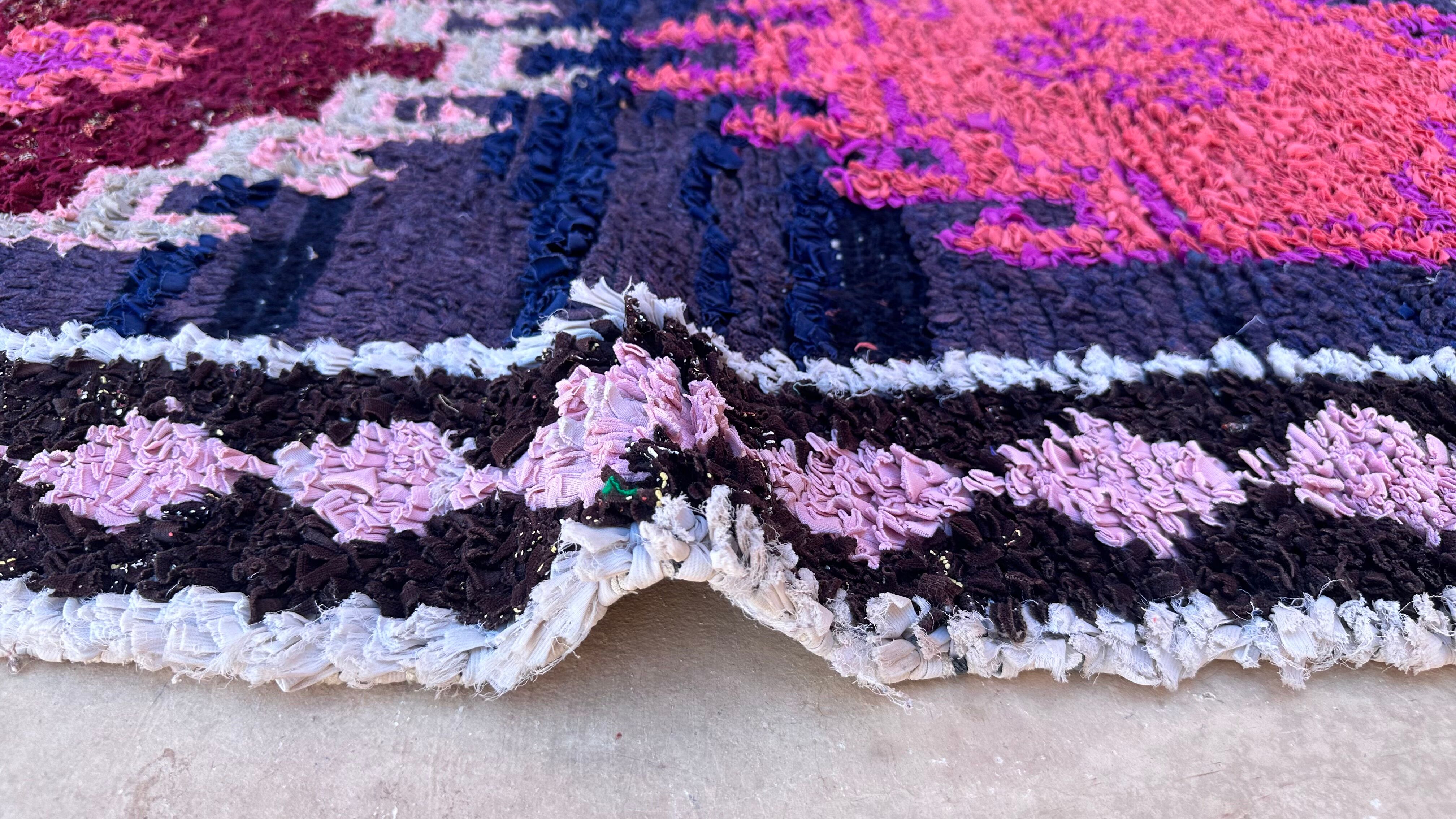 Moroccan Carpet - 92 x 219 cm