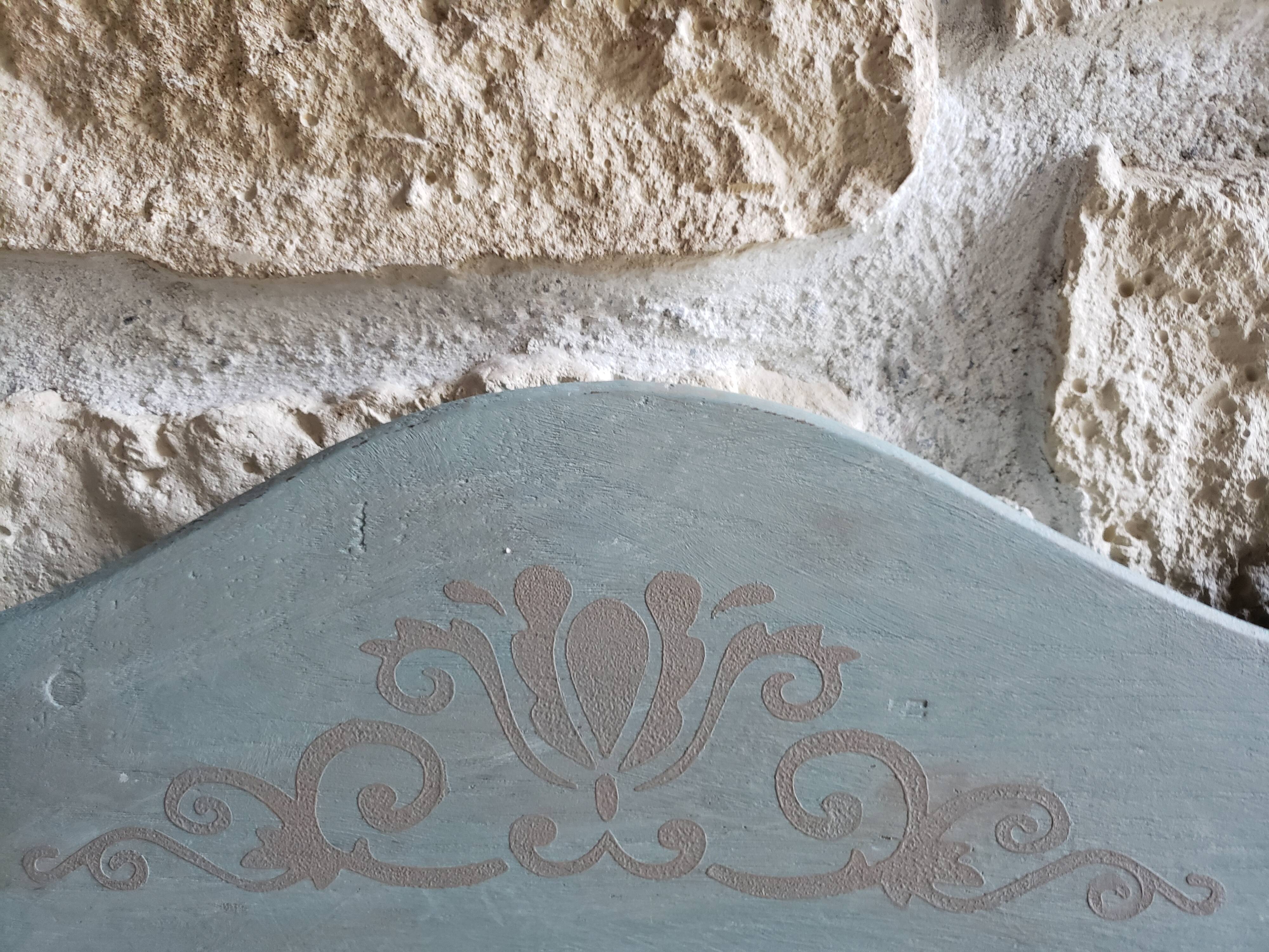 Old wooden wall mirror redesigned