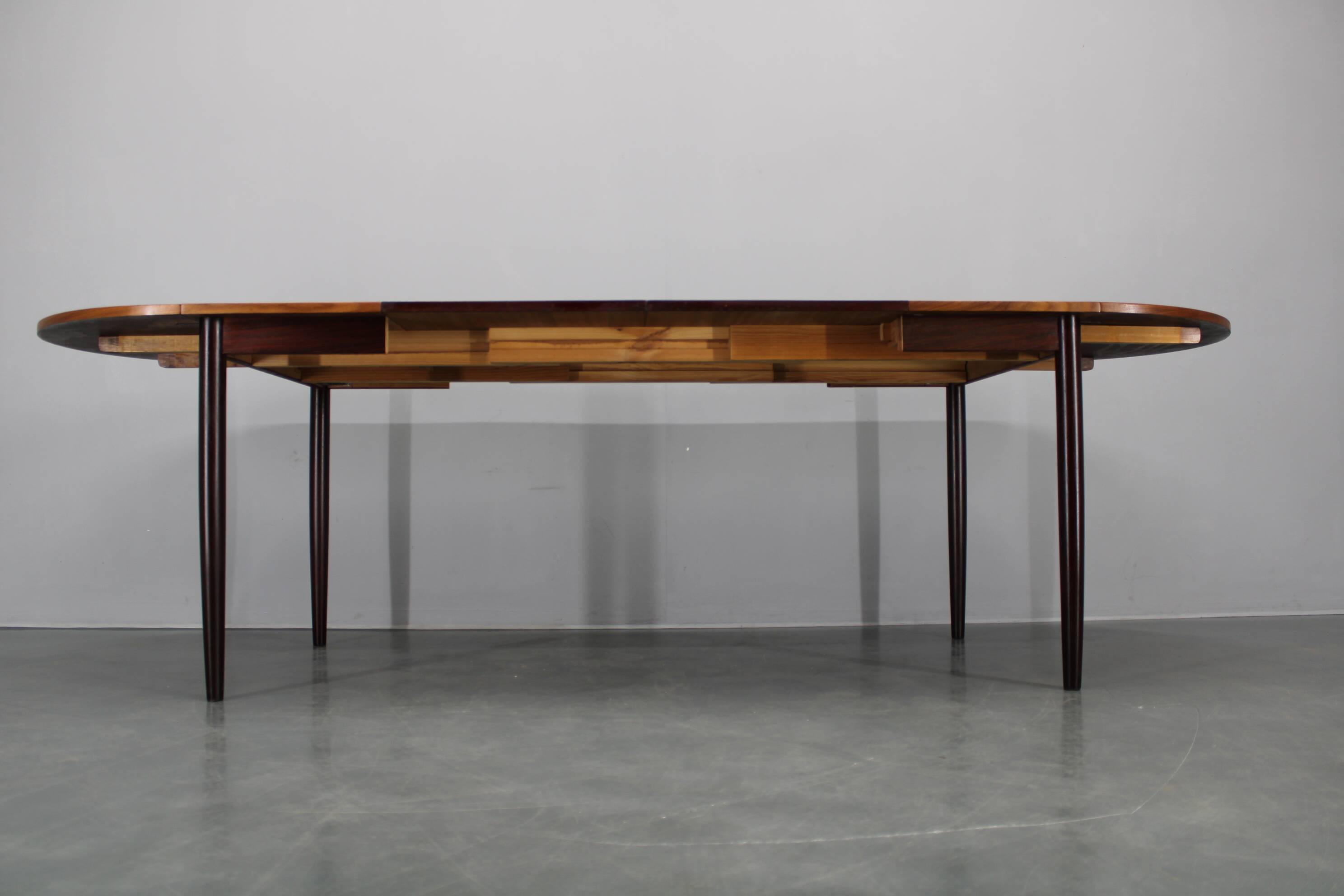1960s Danish extendable palisander dining table, 4 leaves, restored