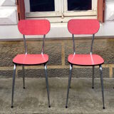 Table and its 4 chairs in formica