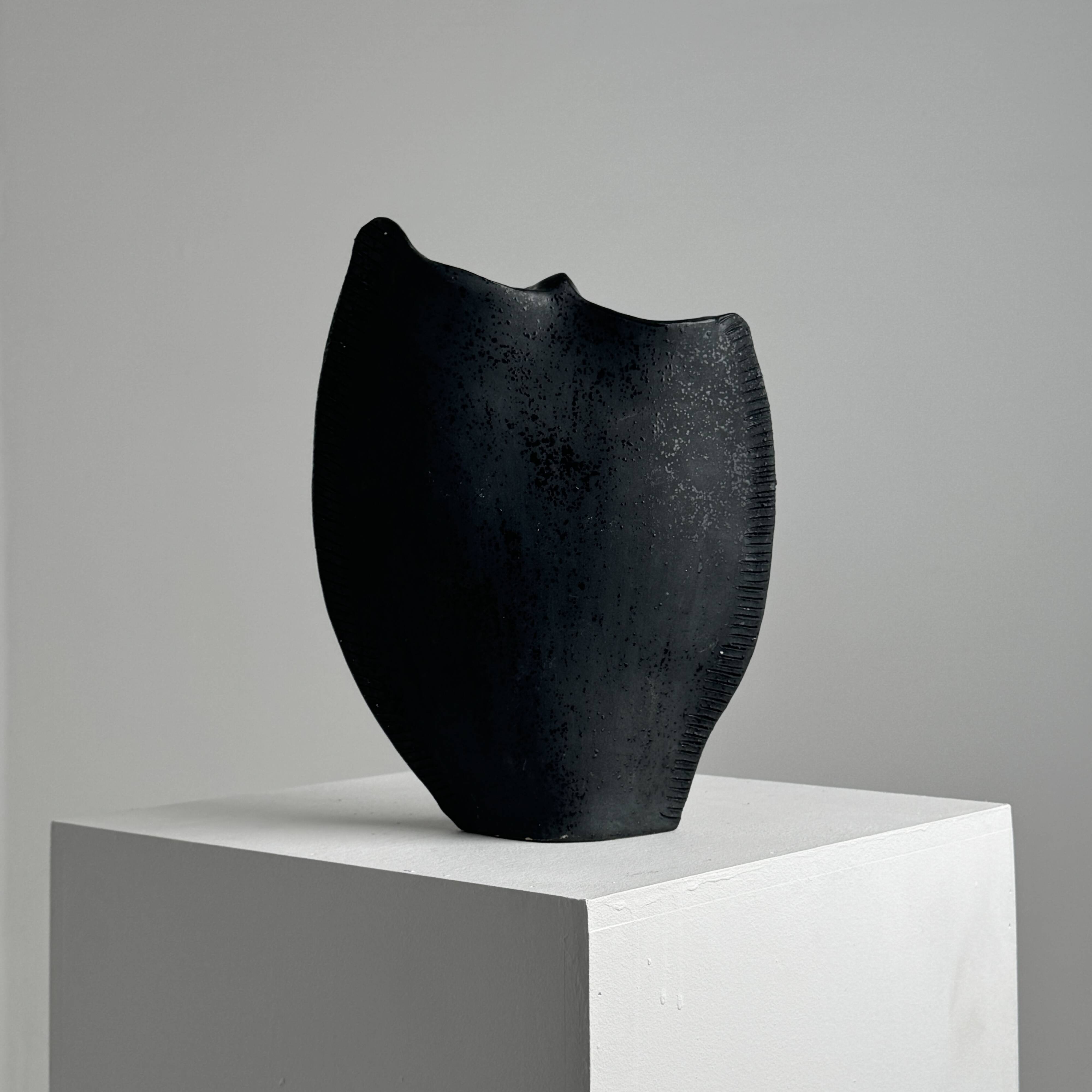 Free-form ceramic vase